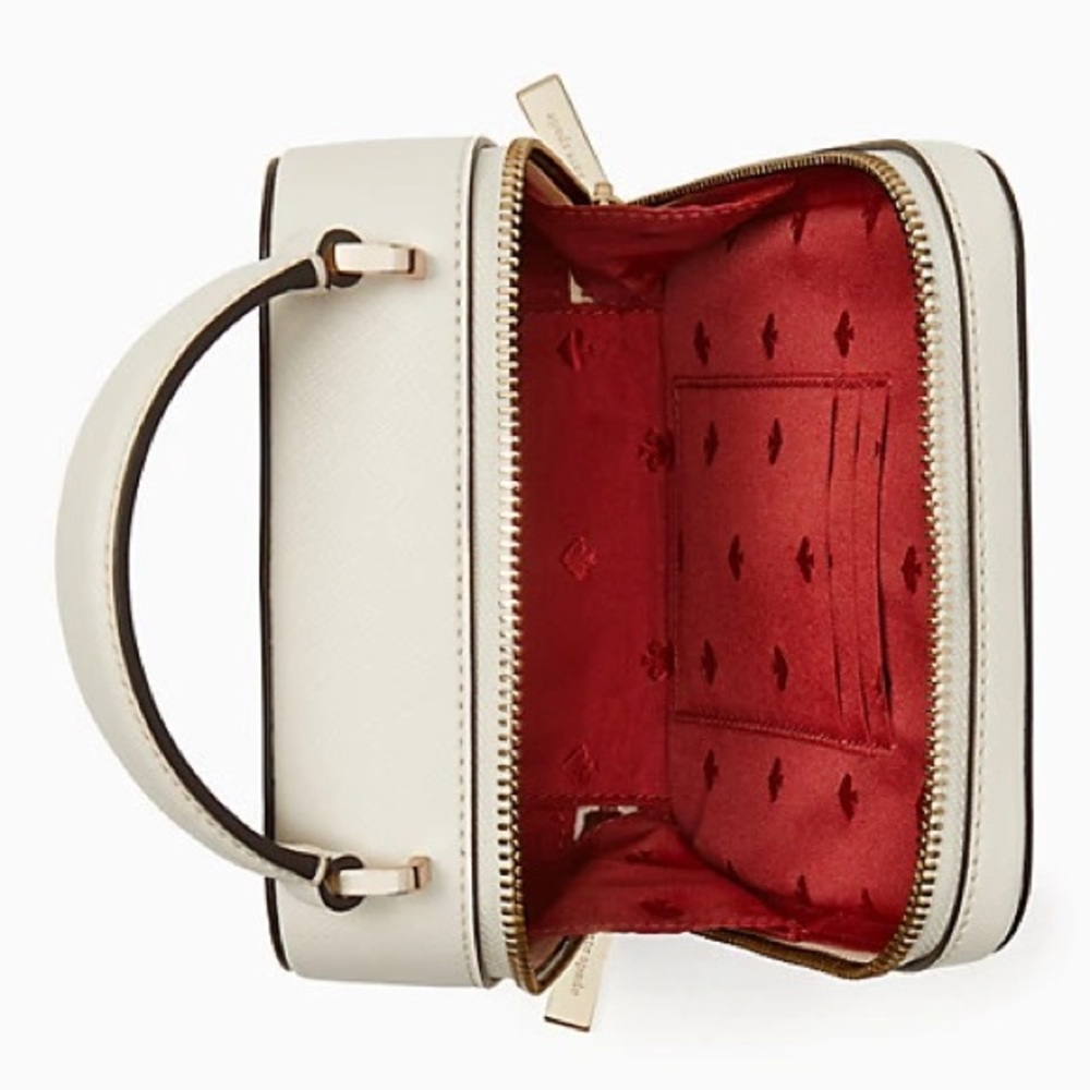 ♠️Kate Spade X Disney Tigger Vanity Daisy Crossbody Bag Parchment NWT - Picture 8 of 12